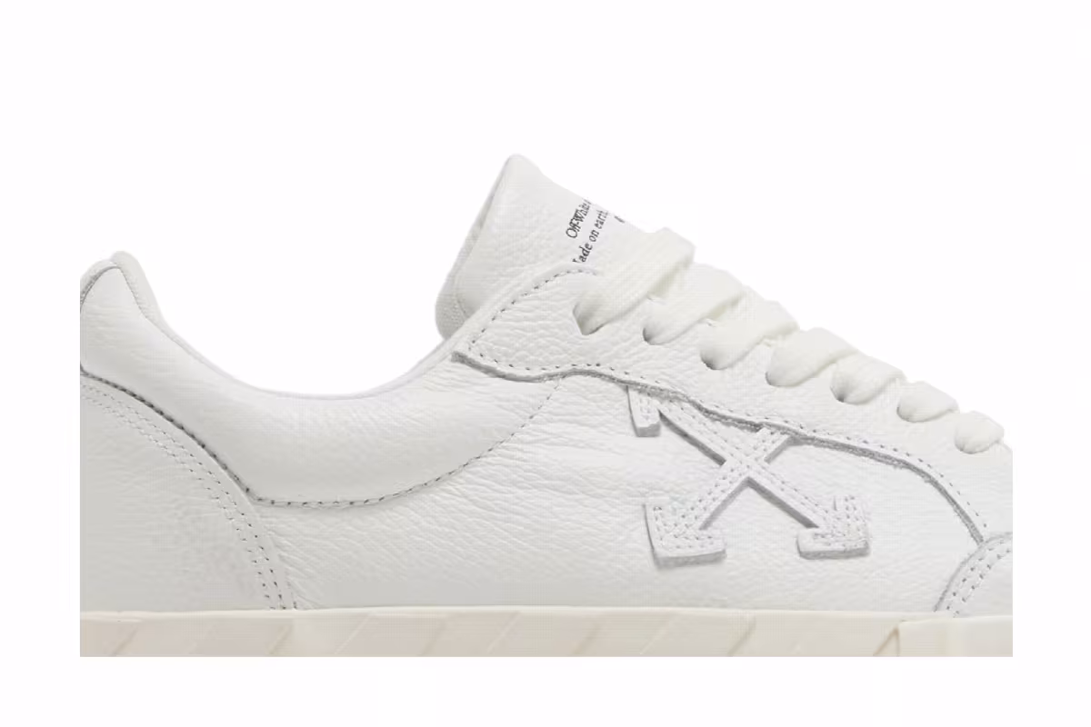 Off-White Women's Vulc Sneaker White 2022, view 3