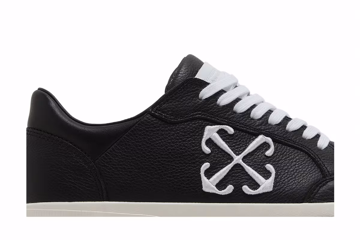 Off-White New Low Vulcanized Black White, view 3