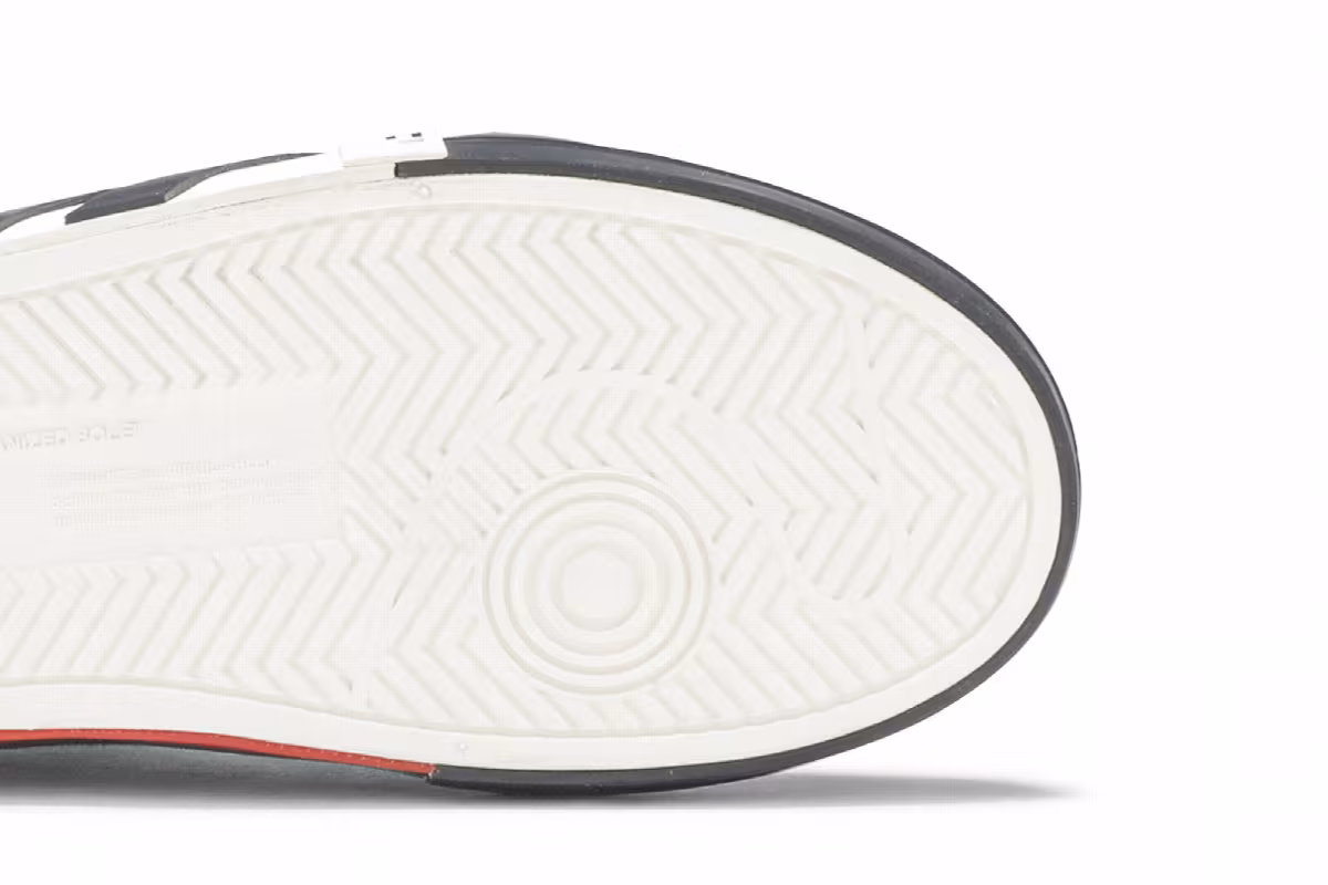 Off-White Women's Vulc Low Top Black, view 6