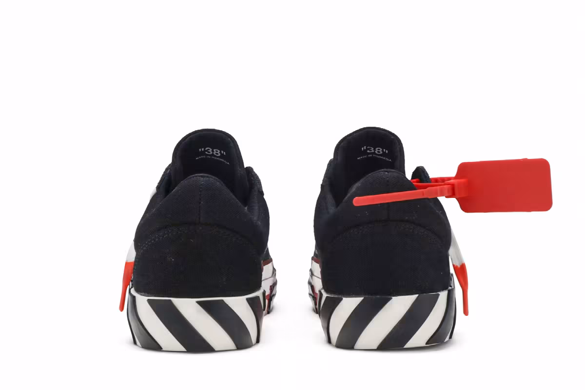 Off-White Women's Vulc Low Top Black, view 7