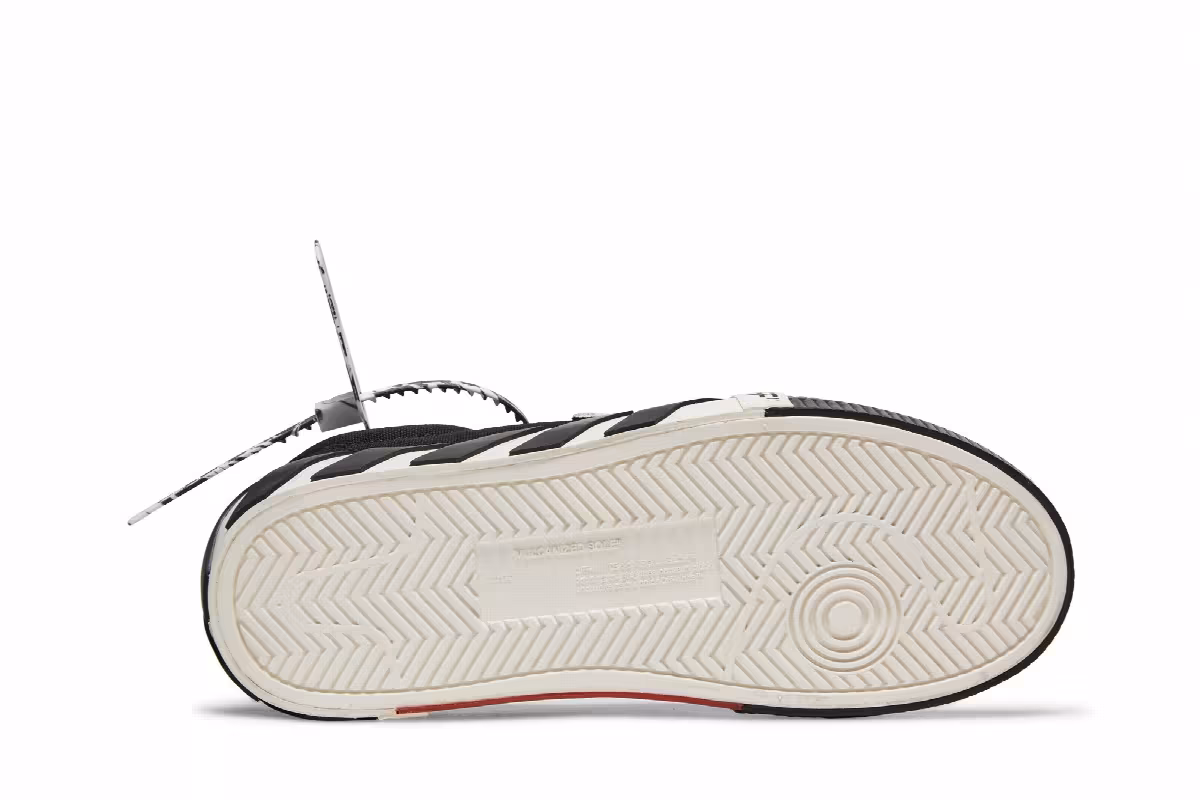 Off-White Vulc Low Black White, view 5