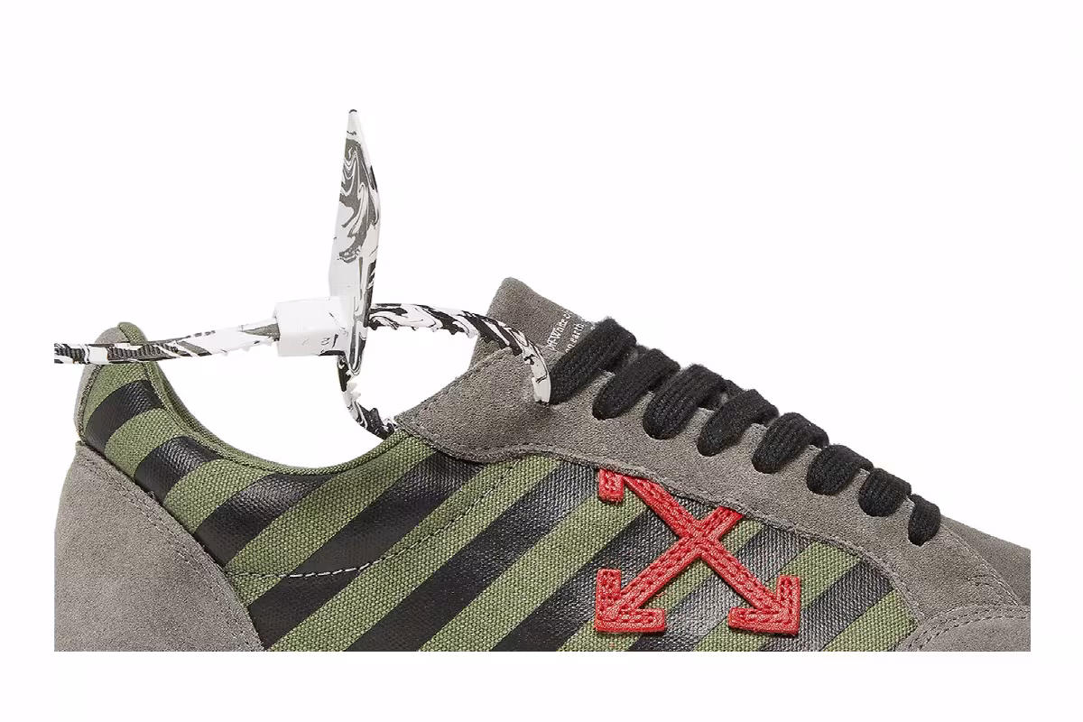 Off-White Vulc Sneaker Low Khaki Red, view 3