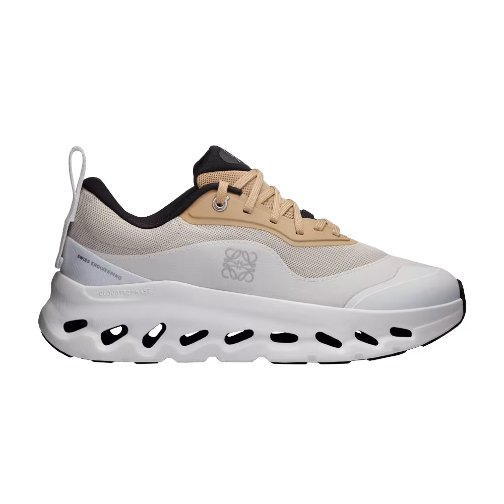 Loewe x ON Women's Cloudtilt 2 Tan White