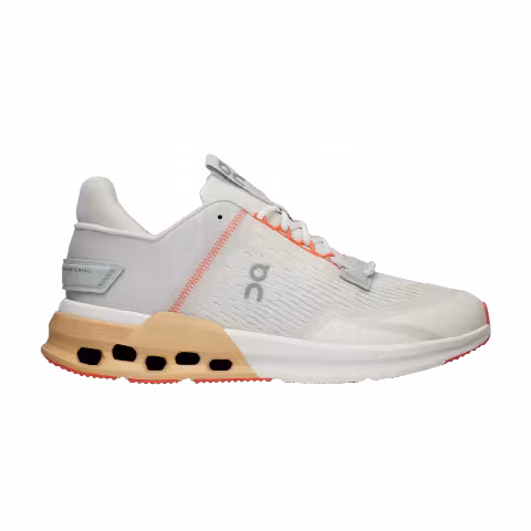 ON Wmns Cloudnova Flux 'Undyed White Savannah'