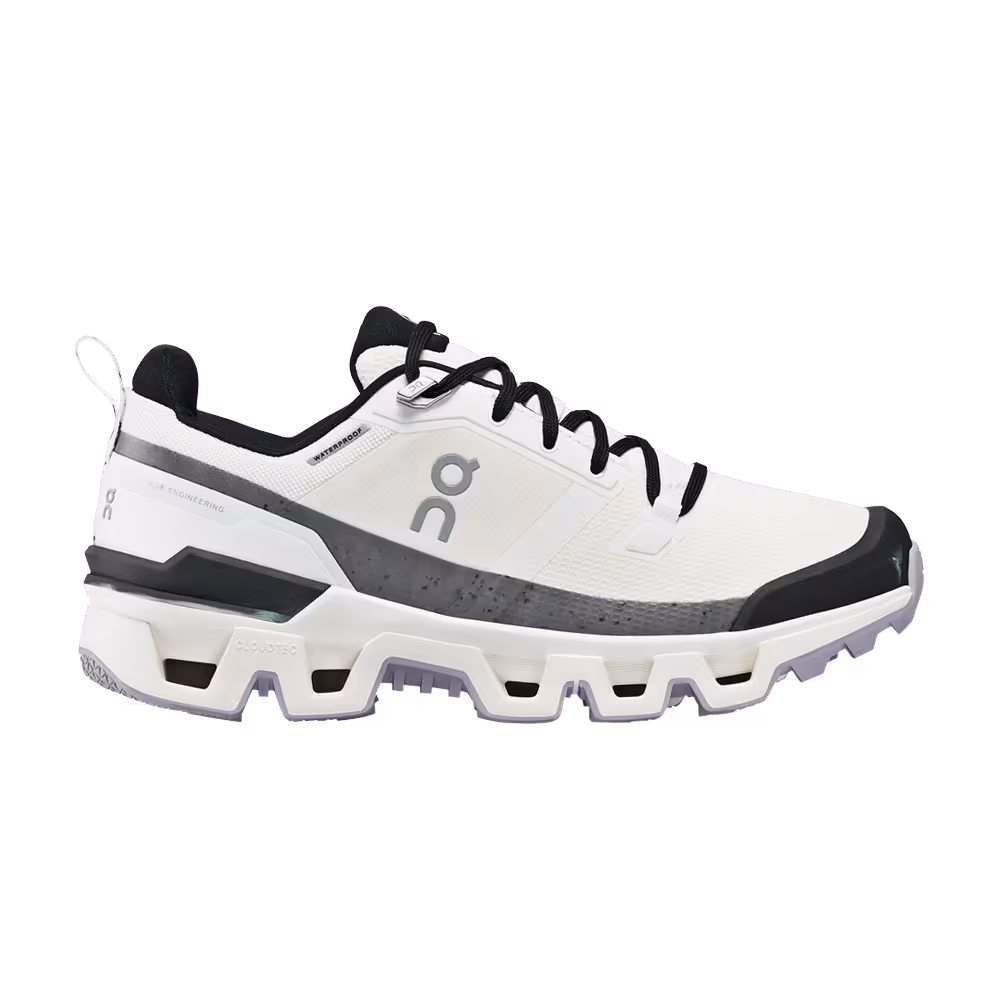 ON Women's Cloudwander Waterproof Ivory Black