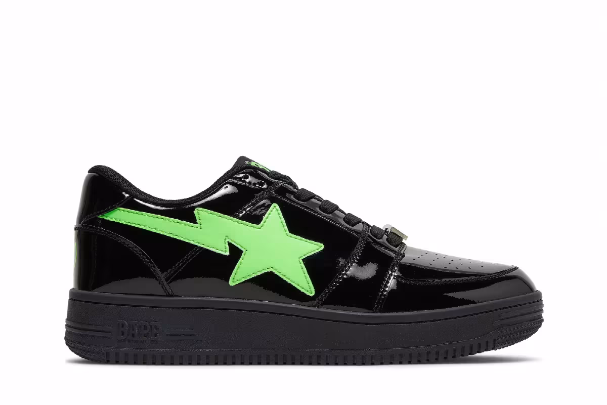 The Weeknd x XO Bapesta Low M2 Black Neon Green, view 2