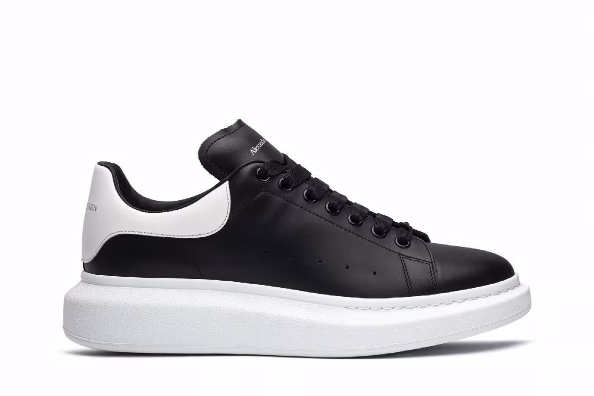 Alexander McQueen Oversized Sneaker Black White, view 2