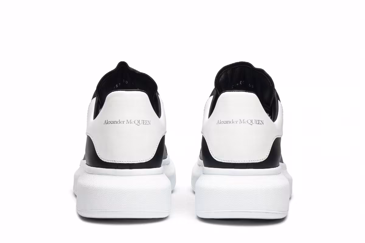 Alexander McQueen Oversized Sneaker Black White, view 7