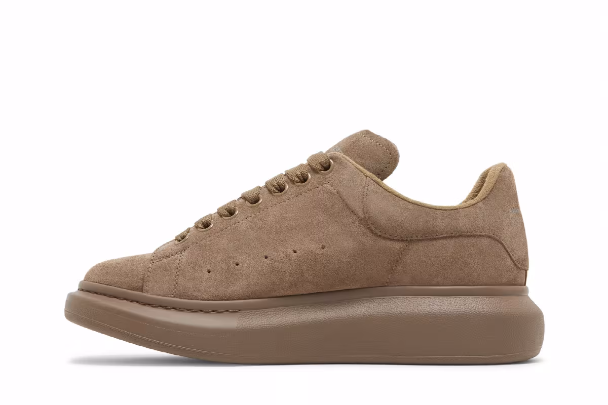 Alexander McQueen Oversized Sneaker Mole, view 4