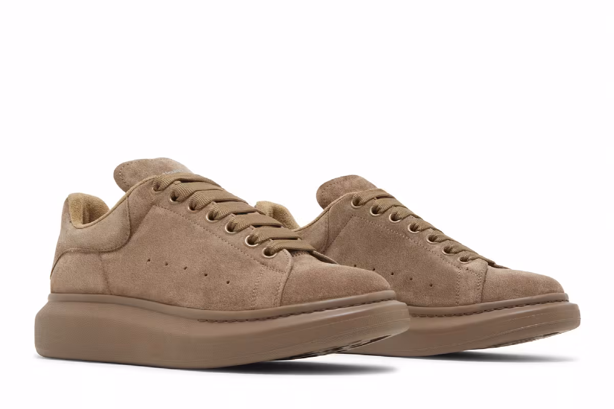 Alexander McQueen Oversized Sneaker Mole, view 9
