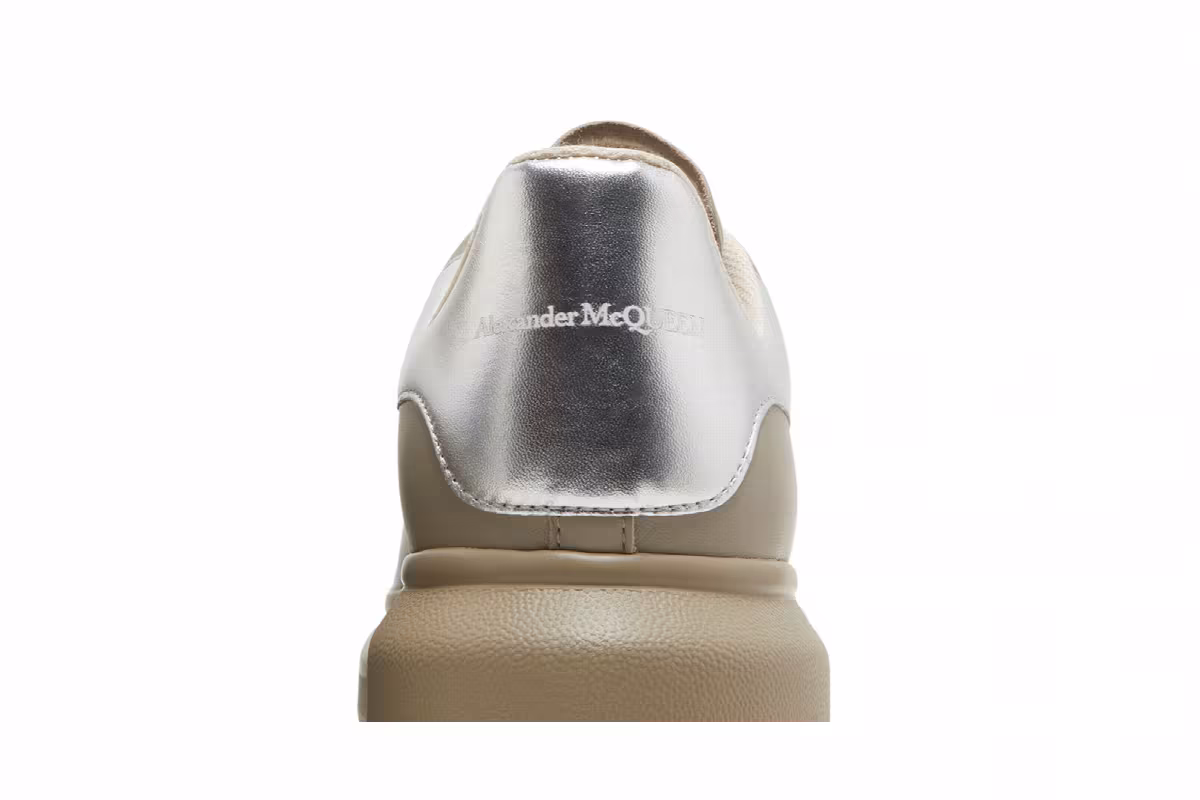Alexander McQueen Oversized Sneaker Beige Silver, view 8