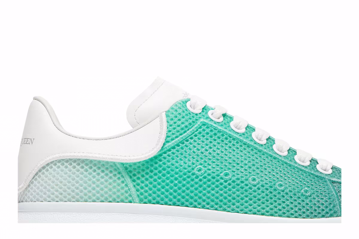 Alexander McQueen Oversized Sneaker Green, view 3