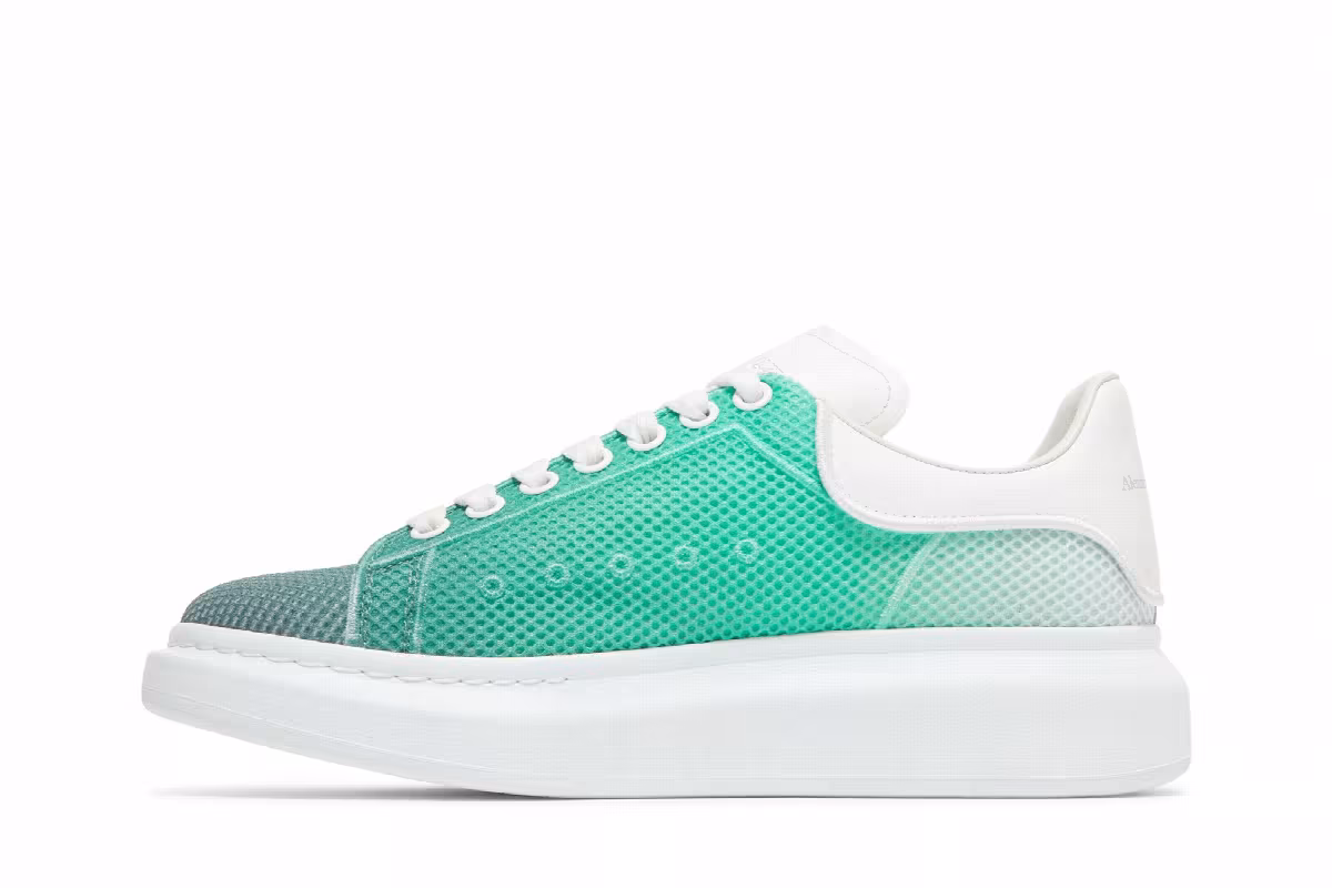 Alexander McQueen Oversized Sneaker Green, view 4