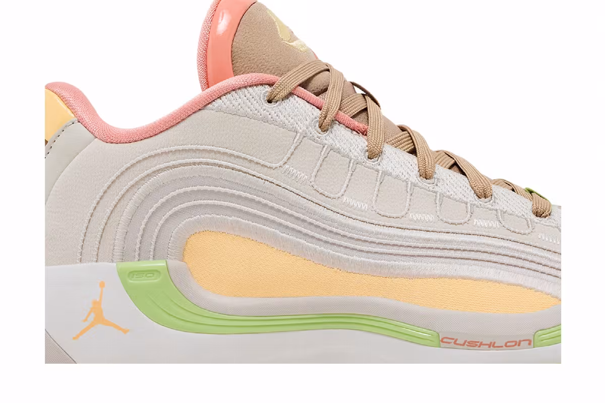 Air Jordan Luka 4 PF Light Orewood Tangerine Tint, view 3