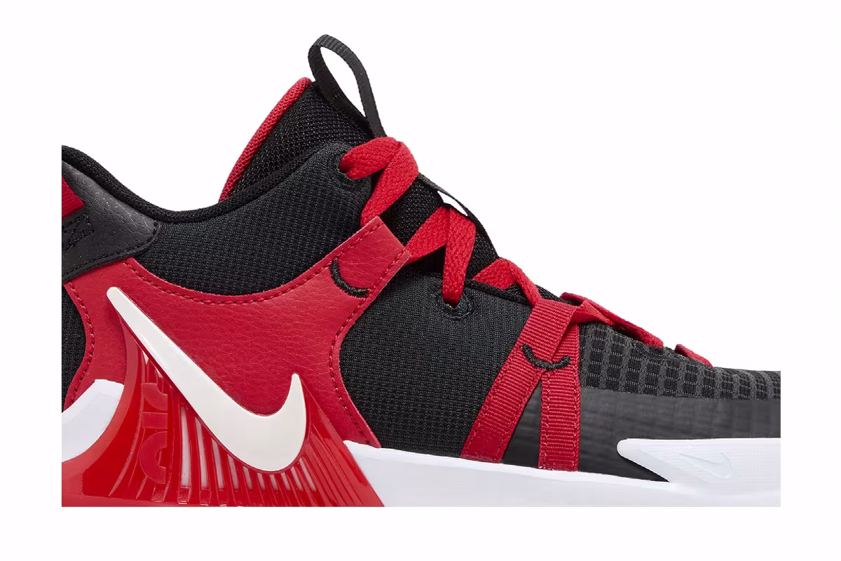 Nike LeBron Witness 7 GS Bred, view 3