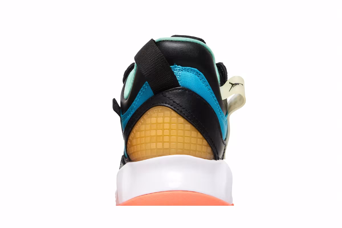 Air Jordan MA2 GS Black Light Blue Fury, view 8