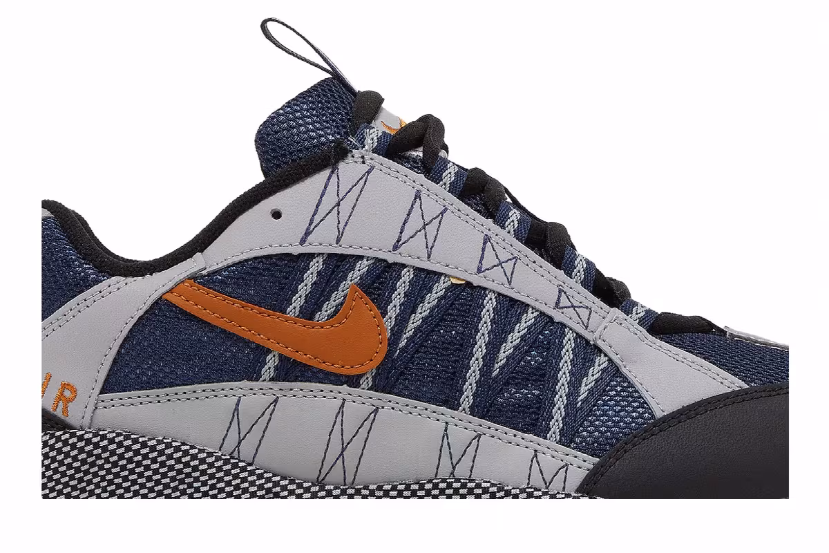 Nike Air Humara QS Midnight Navy, view 3