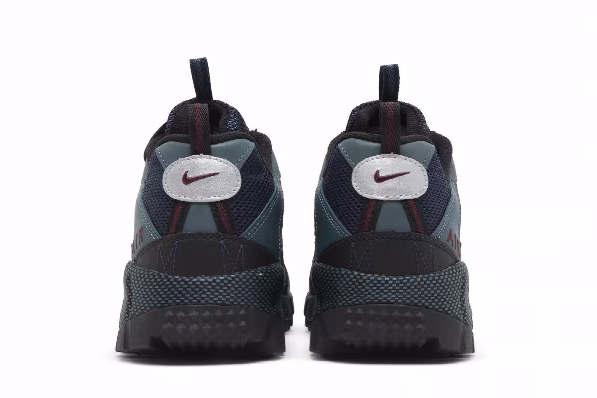 Nike Air Humara QS Faded Spruce, view 7