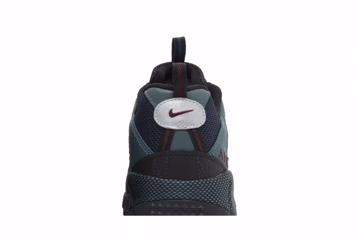 Nike Air Humara QS Faded Spruce, view 8