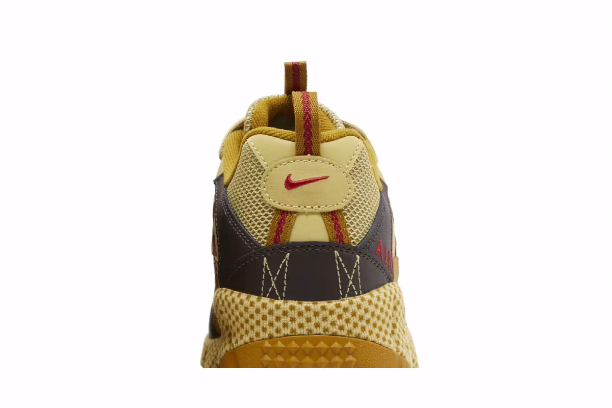 Nike Air Humara QS Buff Gold, view 8