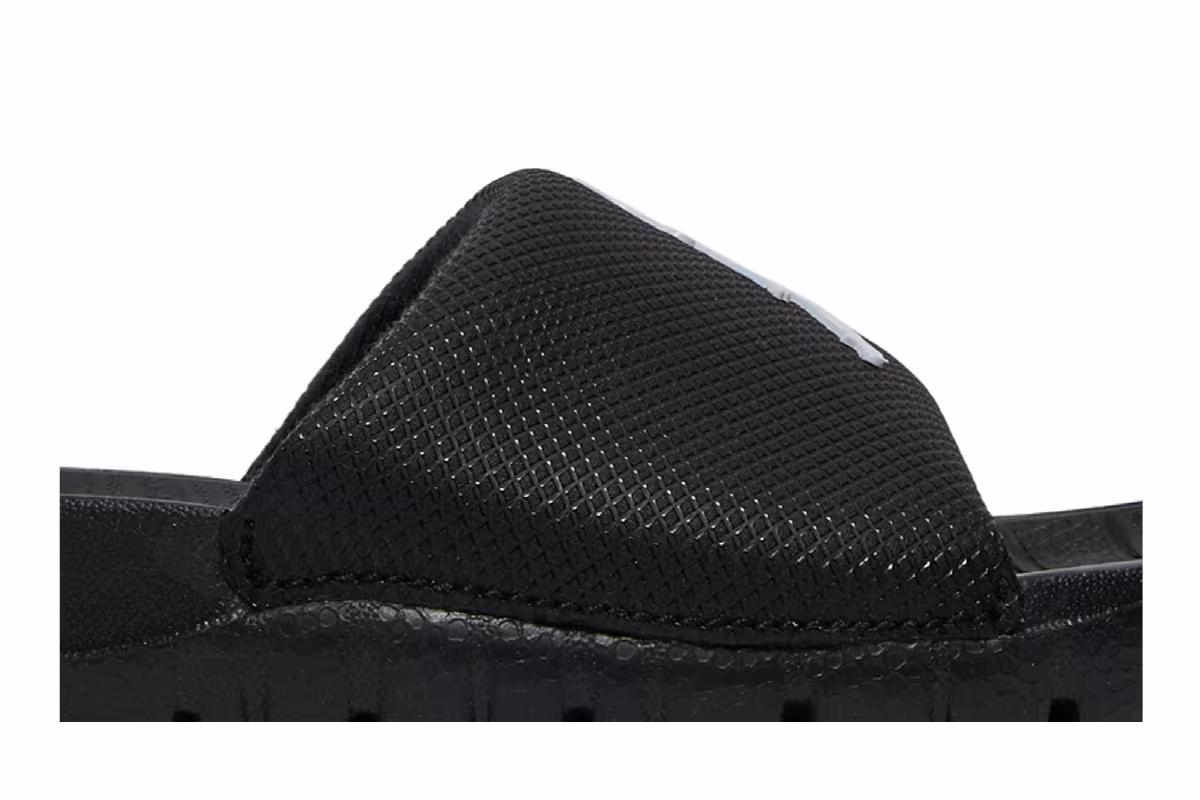 Air Jordan Break Slide GS Black, view 3