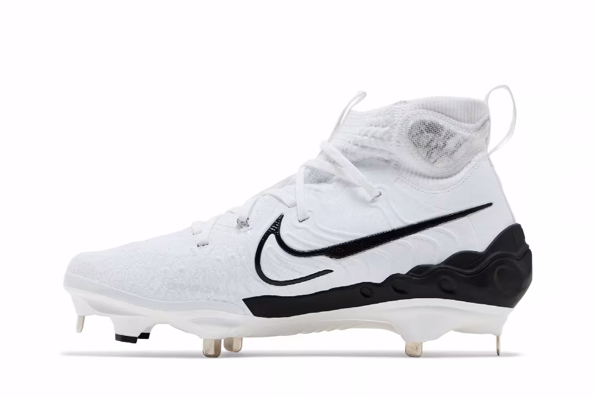 Nike Alpha Huarache NXT White Black, view 4