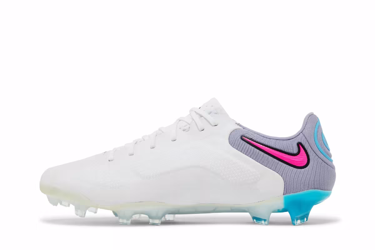 Nike Tiempo Legend 9 Elite FG Blast Pack, view 4