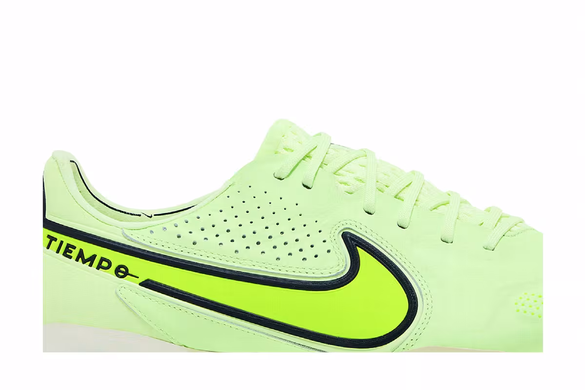 Nike Tiempo Legend 9 Elite FG Luminious Pack, view 3