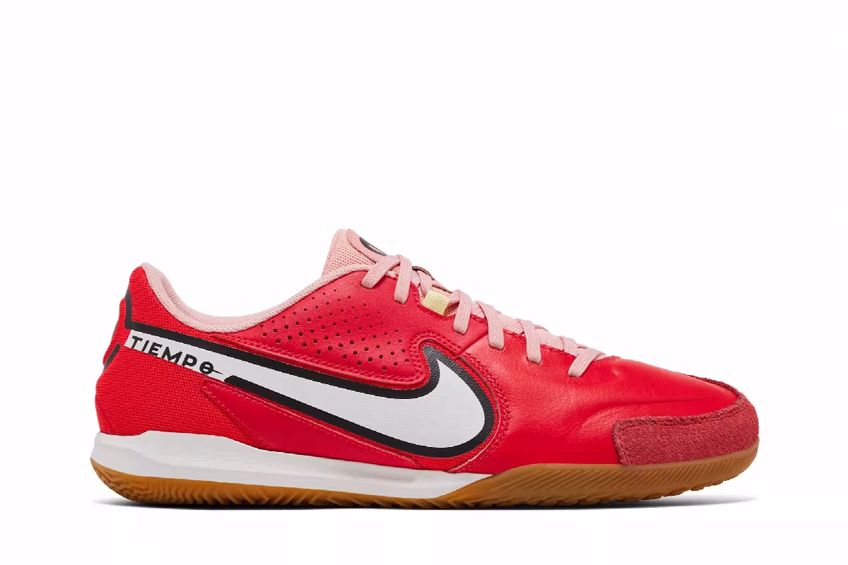 Nike Tiempo Legend 9 Academy IC Siren Red Gum, view 2