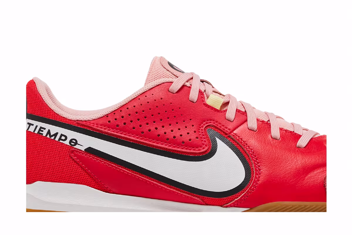 Nike Tiempo Legend 9 Academy IC Siren Red Gum, view 3