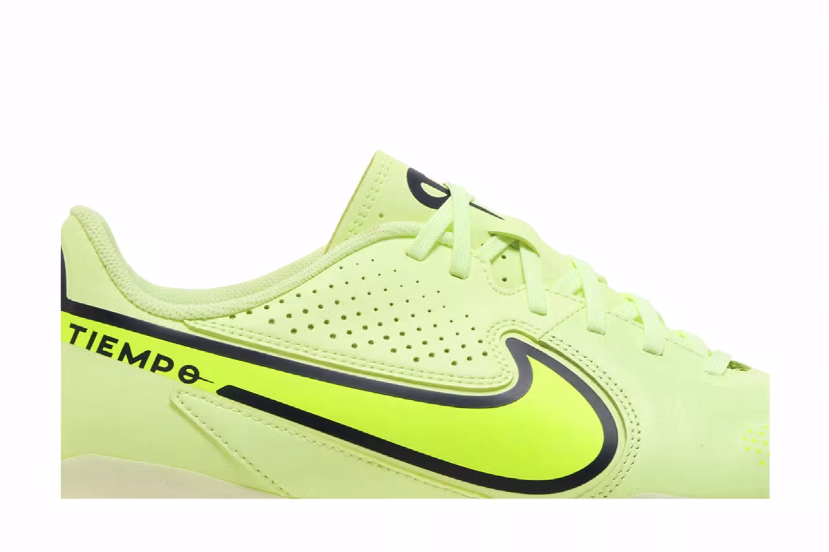 Nike Tiempo Legend 9 Academy MG Luminous Pack, view 3