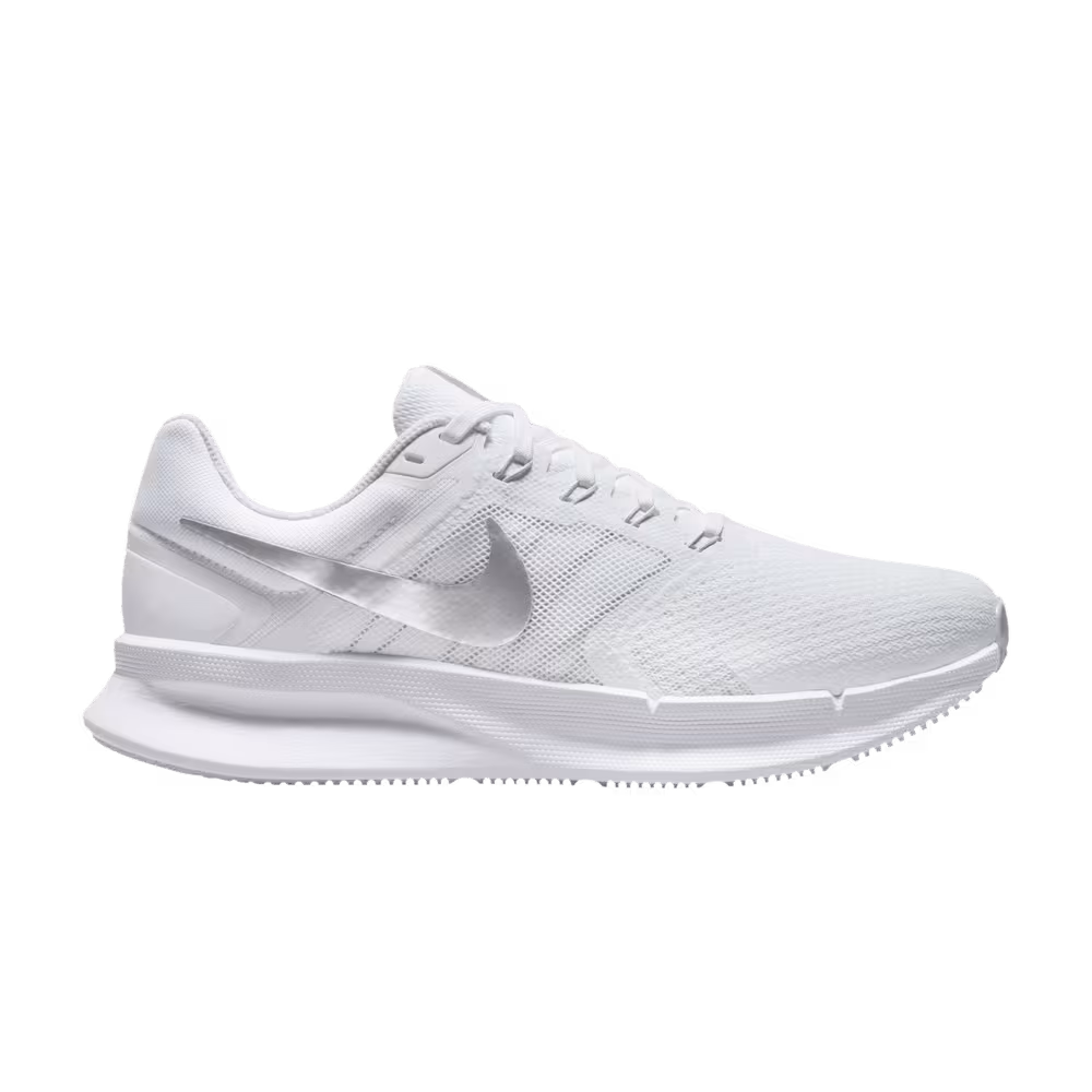 Nike Women's Run Swift 3 White Metallic Silver