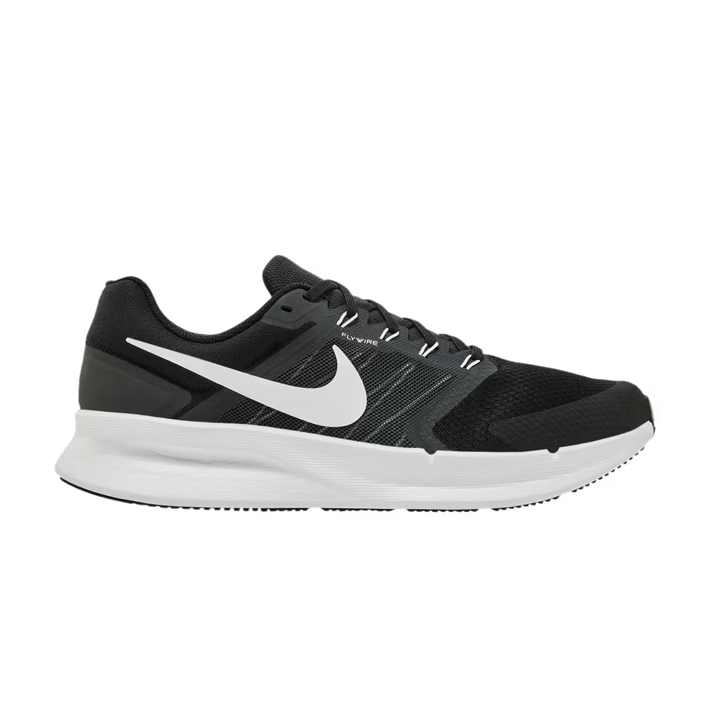 Nike Run Swift 3 Black White