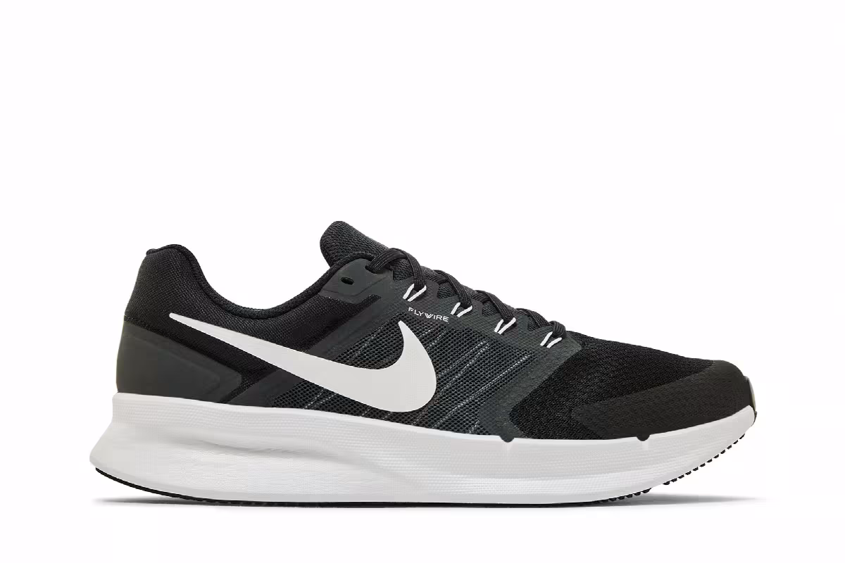 Nike Run Swift 3 Black White, view 2