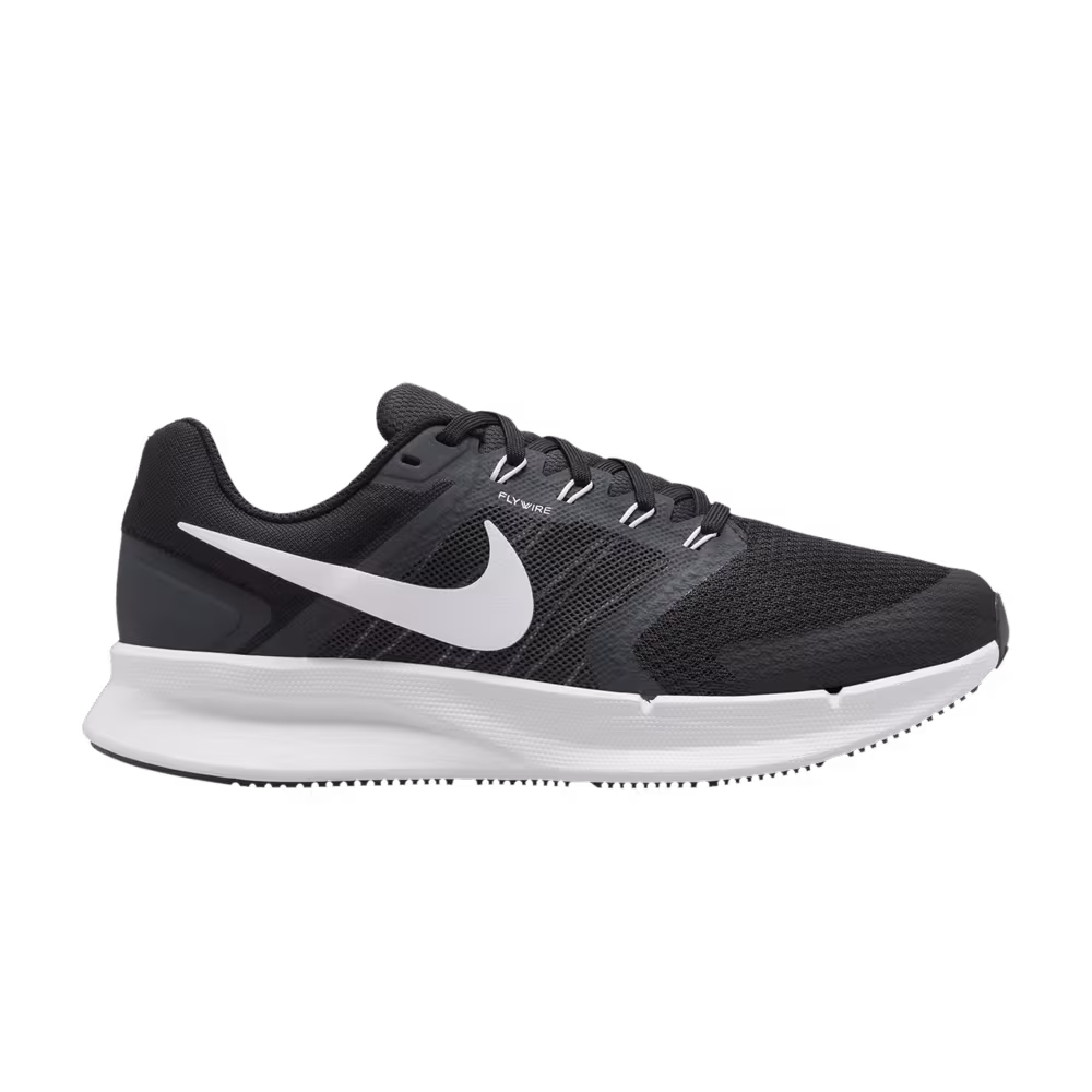 Nike Women's Run Swift 3 Black White