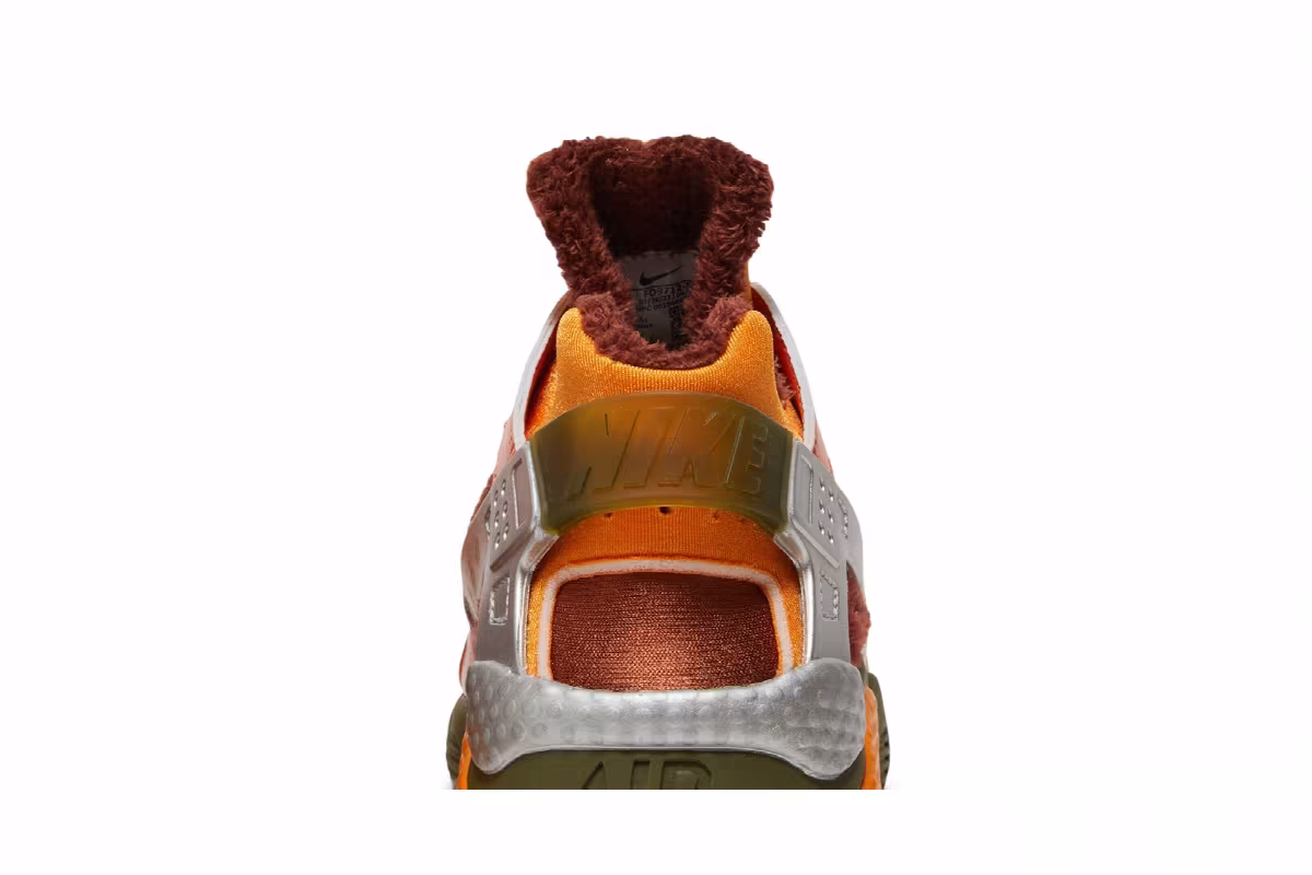 Nike Air Huarache Doernbecher 2023, view 8
