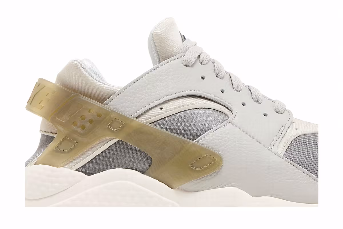 Nike Air Huarache Flat Pewter, view 3