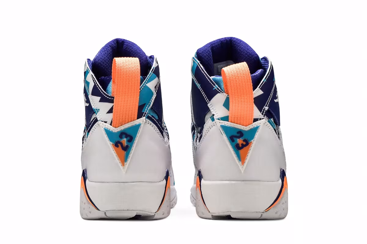 Air Jordan 7 GS Chlorine Blue, view 7