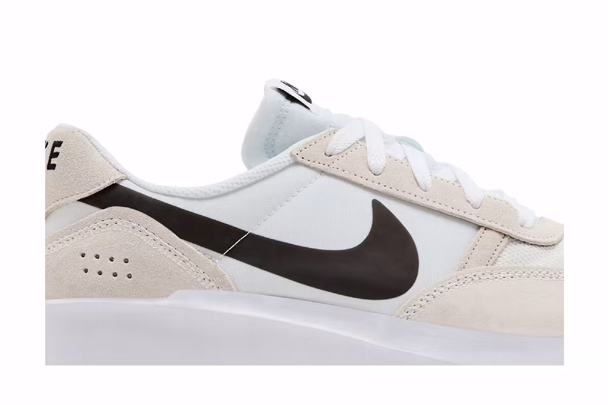 Nike Waffle Debut White Black, view 3