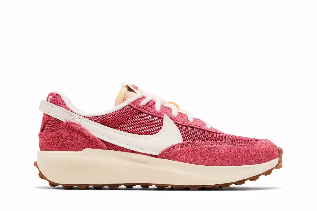 Nike Women's Waffle Debut Vintage Adobe Sail, view 2