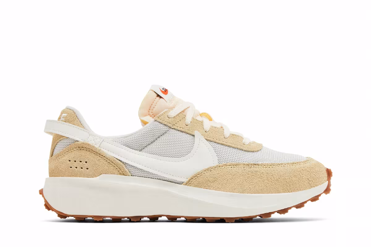 Nike Women's Waffle Debut Vintage Light Bone Sail, view 2