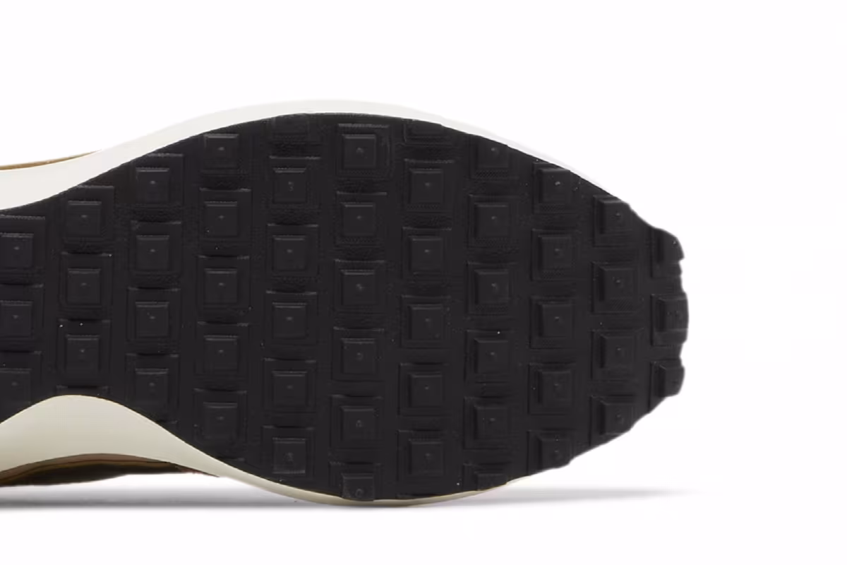 Nike Women's Waffle Debut Sesame, view 6