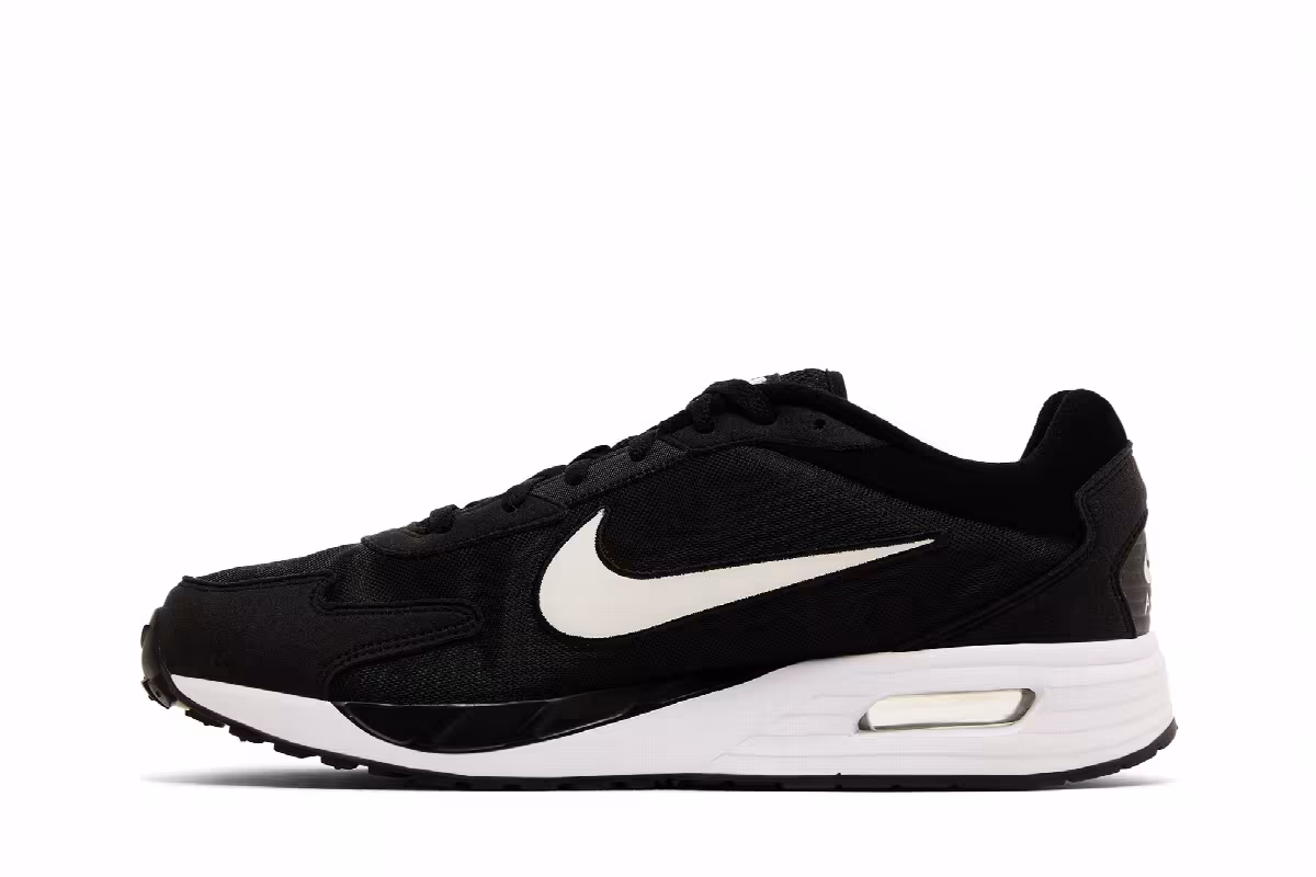Nike Air Max Solo Black White, view 4