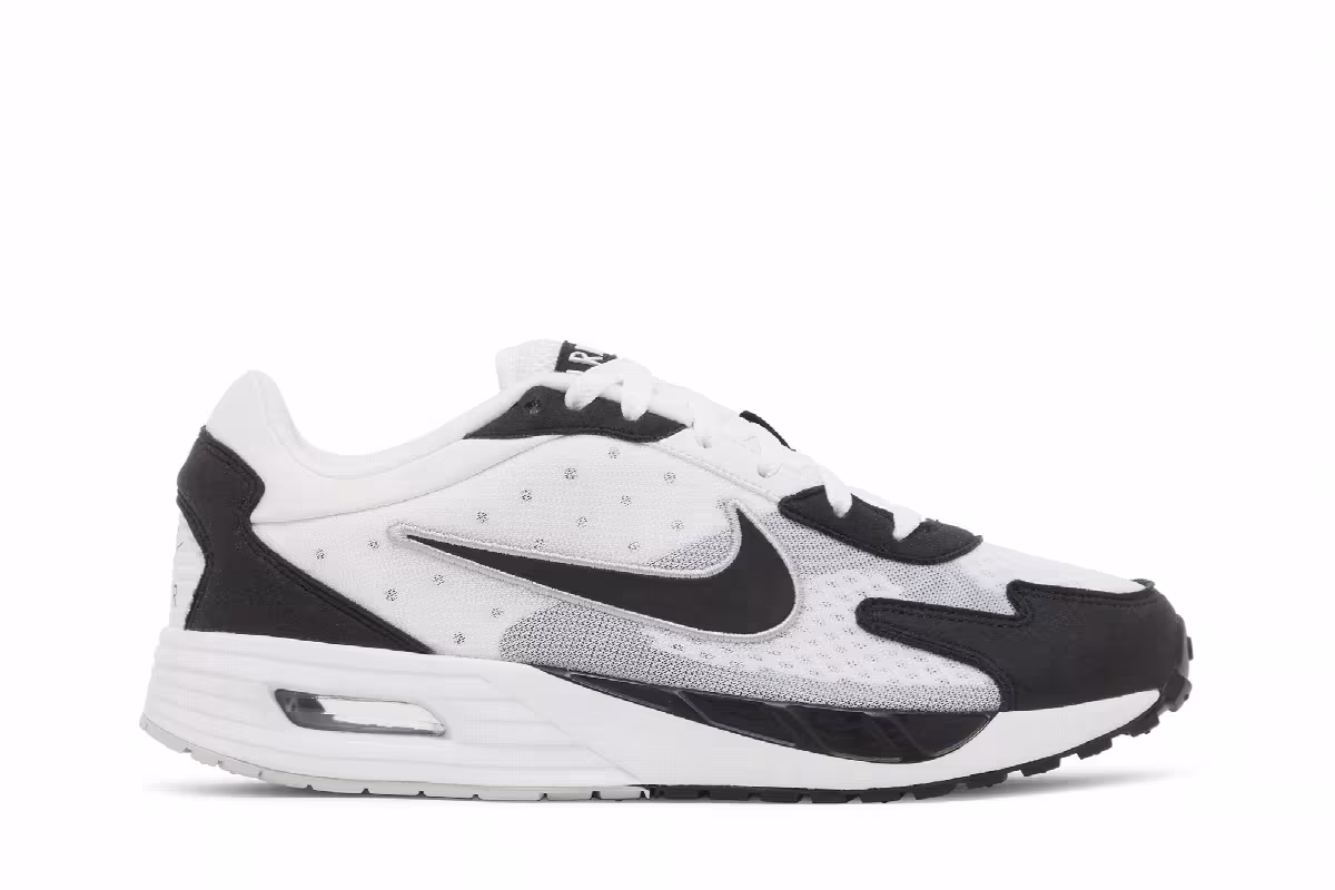 Nike Women's Air Max Solo Black White, view 2