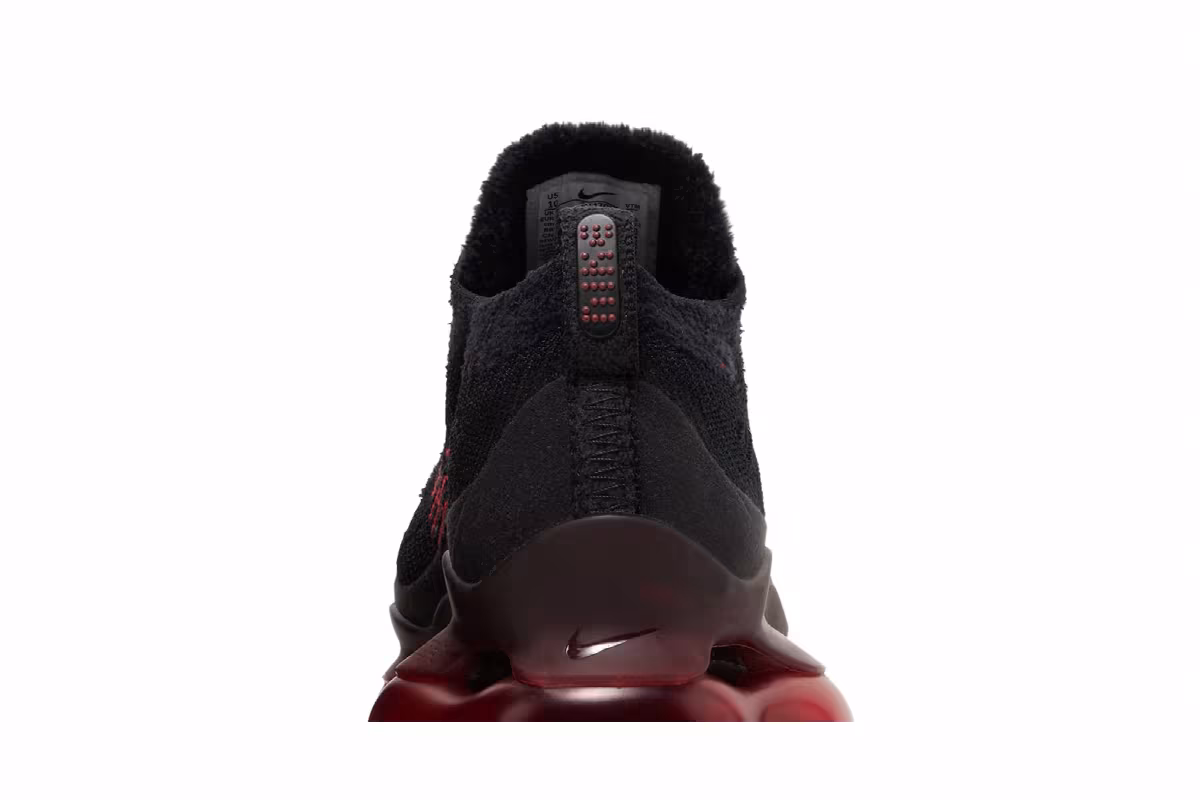 Nike Air Max Scorpion Flyknit Bred, view 8