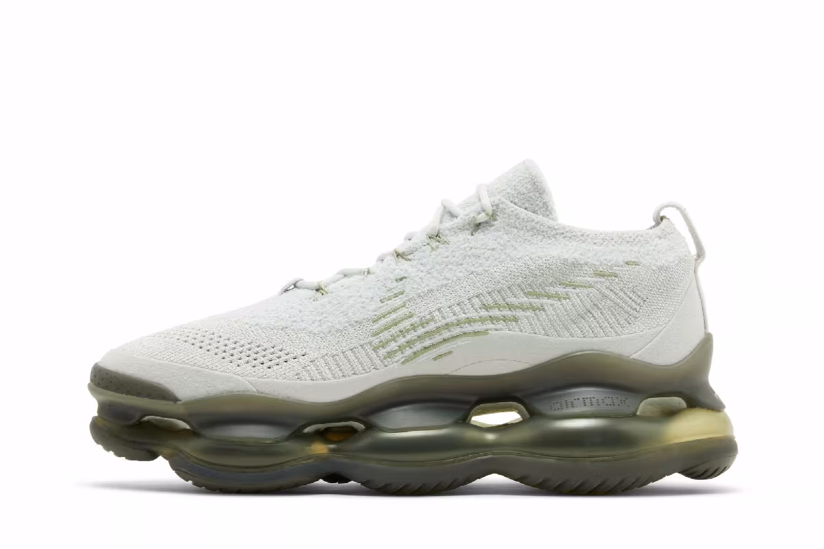 Nike Air Max Scorpion Flyknit Light Silver Bronzine, view 4