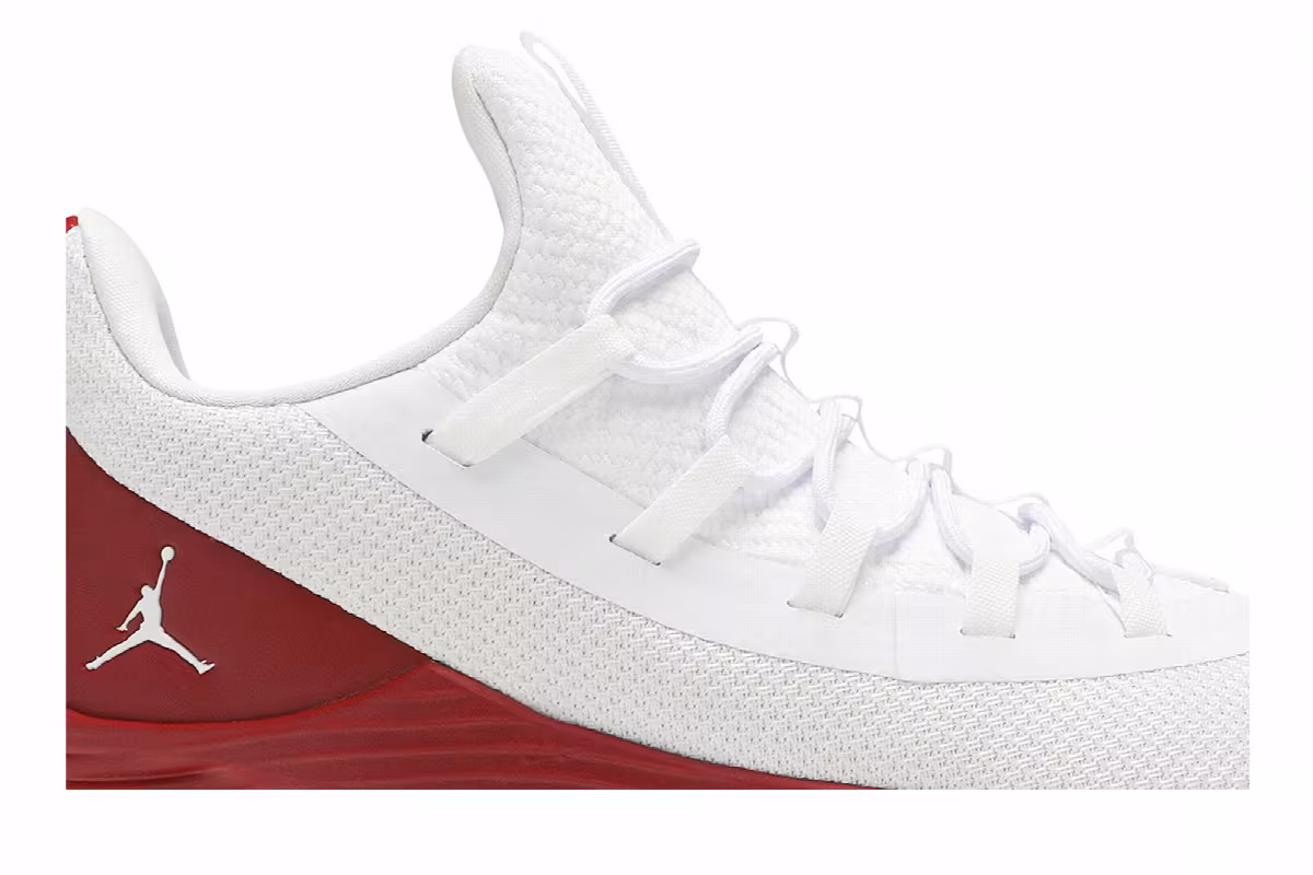 Air Jordan Ultra.Fly 2 Low White Gym Red, view 3
