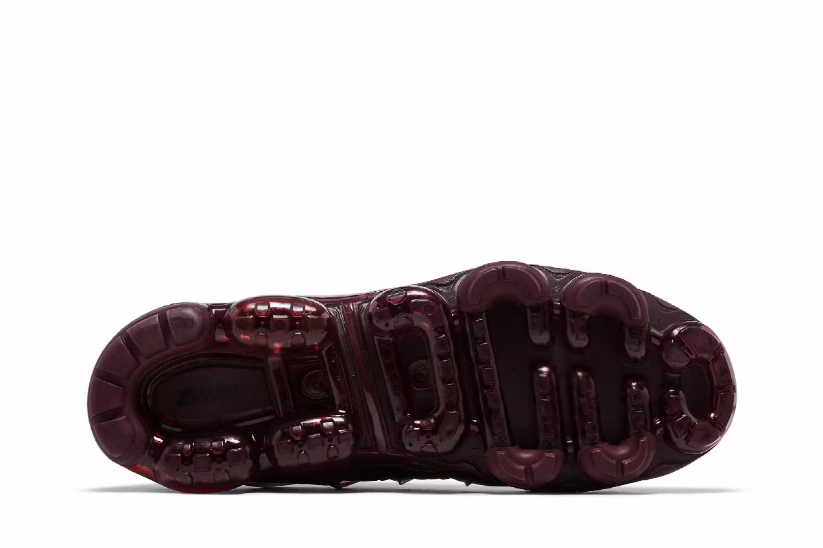Nike Air VaporMax Plus Night Maroon, view 5