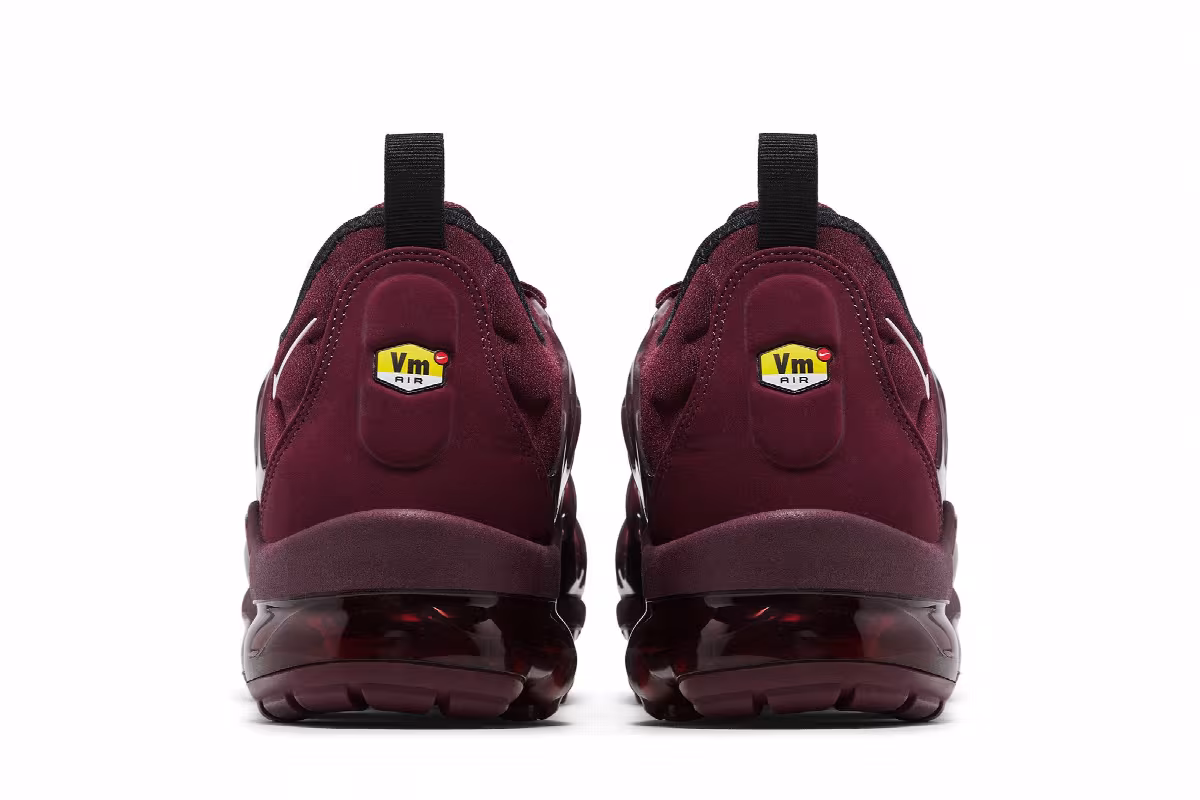 Nike Air VaporMax Plus Night Maroon, view 7