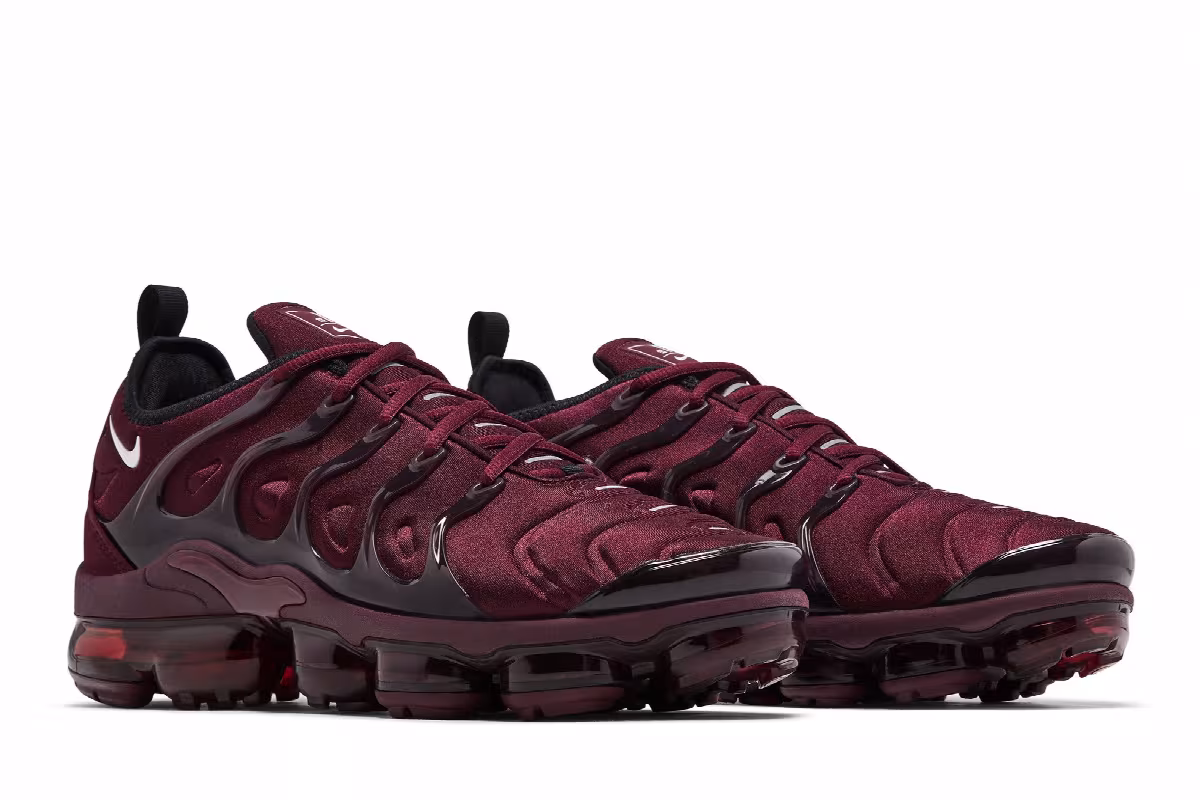 Nike Air VaporMax Plus Night Maroon, view 9